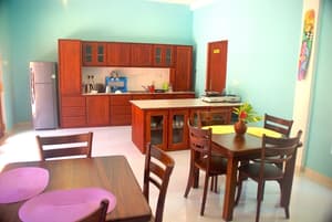 thumbnail: Breakfast area