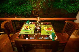 thumbnail: In-room dining