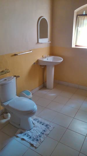 thumbnail: Bathroom