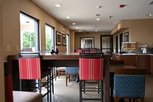 thumbnail: Breakfast area