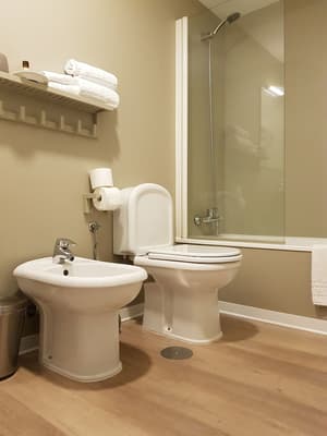 thumbnail: Bathroom
