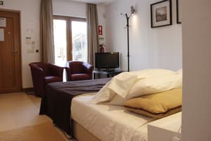 thumbnail: Room