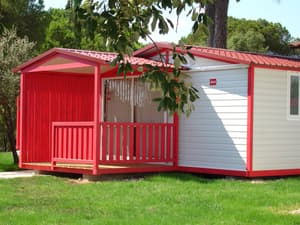 thumbnail: In-room dining