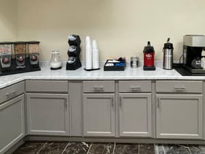 thumbnail: Breakfast area
