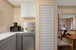 thumbnail: Private kitchenette
