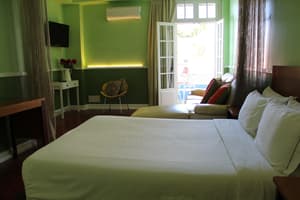 thumbnail: Room