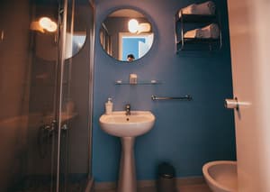 thumbnail: Bathroom