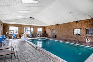 thumbnail: Pool