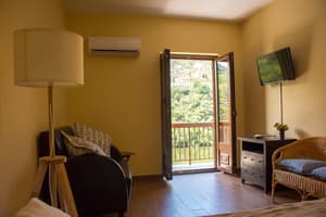 thumbnail: Living room
