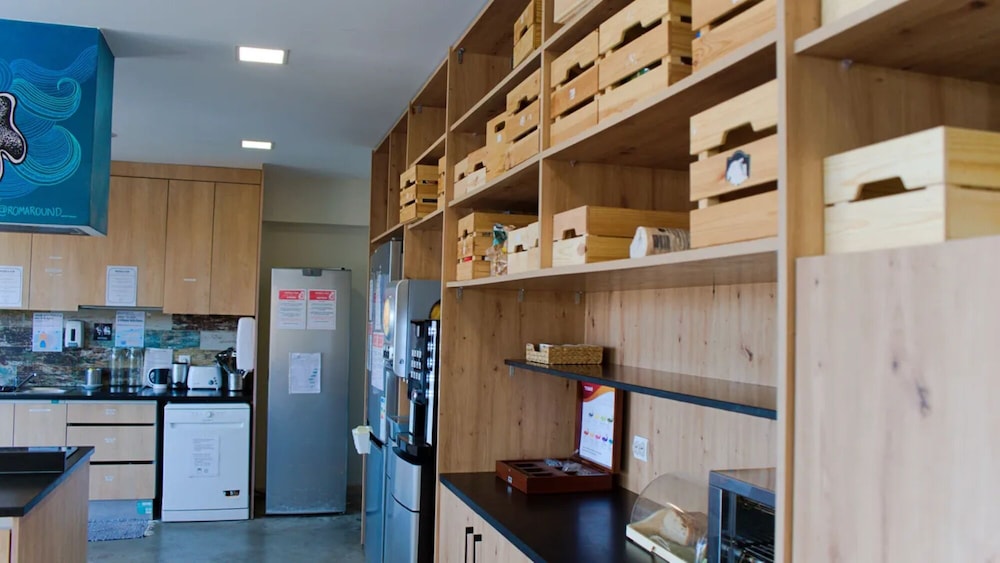 Restaurant-cafeteria