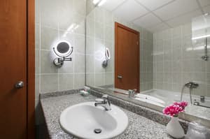 thumbnail: Bathroom