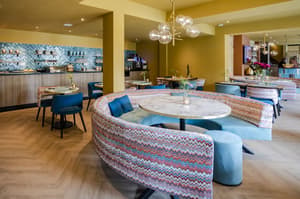thumbnail: Interior