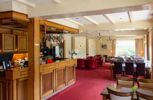 thumbnail: Bar (on property)