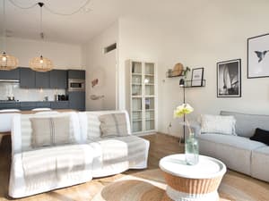 thumbnail: Living area
