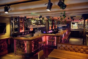 thumbnail: Restaurant