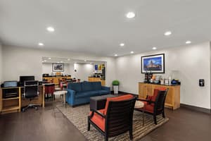 thumbnail: Lobby sitting area