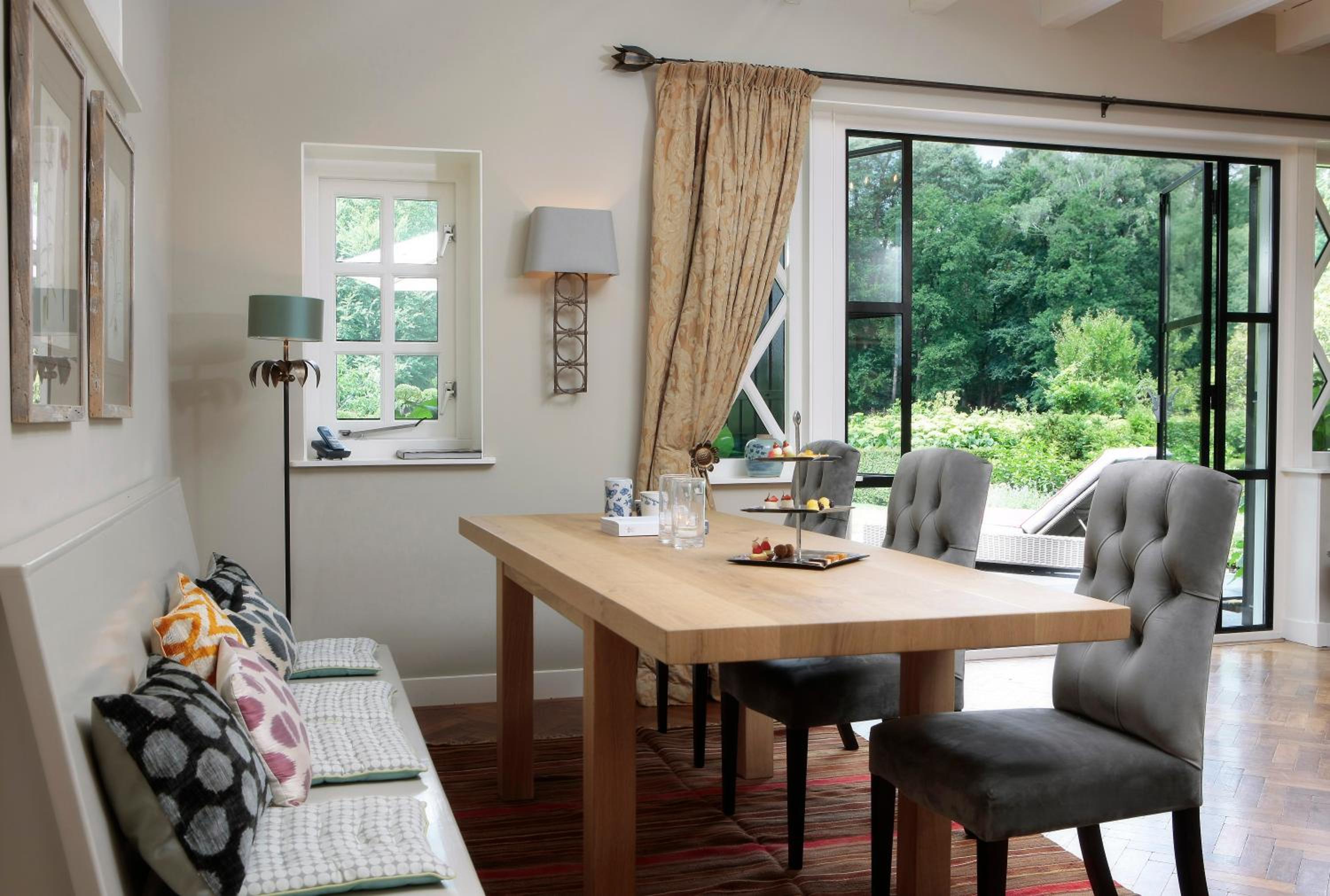 Restaurant-cafeteria