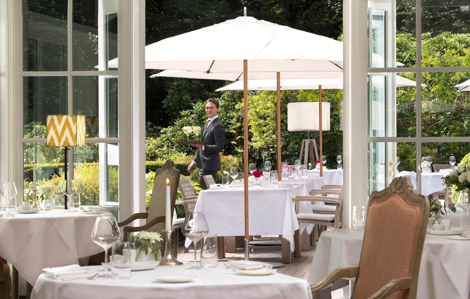 Restaurant-cafeteria