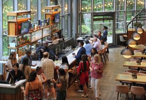 thumbnail: Bar (on property)