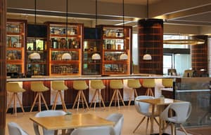 thumbnail: Bar (on property)