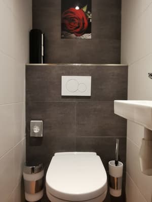 thumbnail: Bathroom