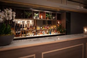 thumbnail: Bar (on property)