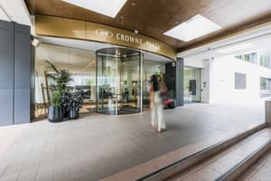 thumbnail: Property entrance