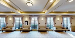 thumbnail: Lobby sitting area