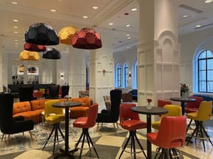 thumbnail: Restaurant