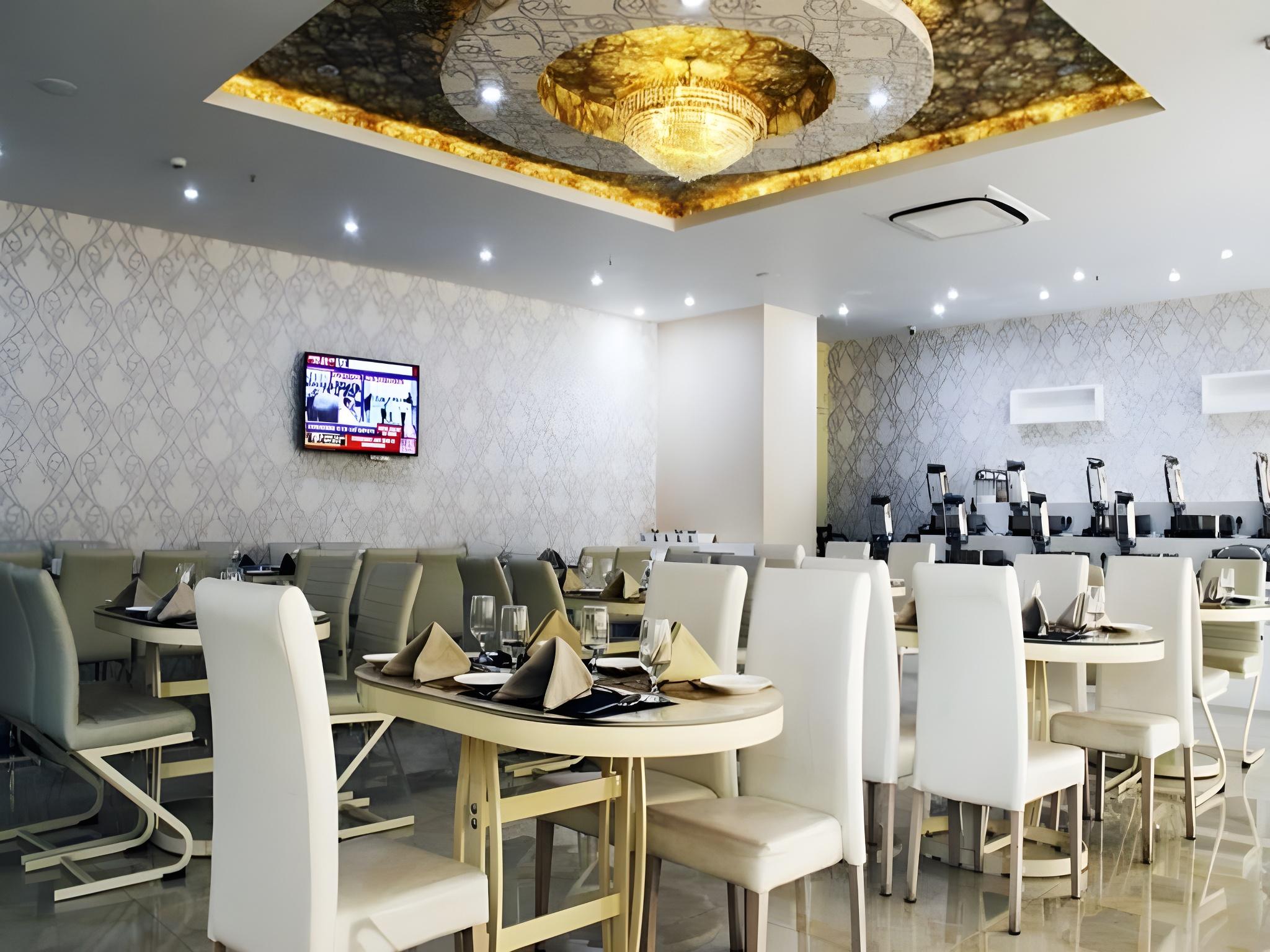 Restaurant-cafeteria