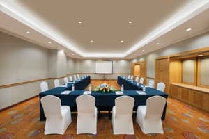 thumbnail: Banquet hall