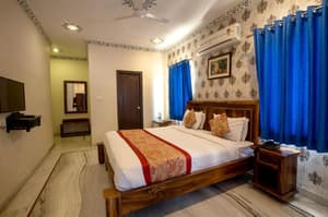 thumbnail: 130250e09826325cf9643bb6fbe82a25.jpg