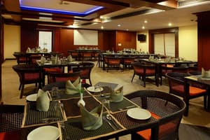 thumbnail: Restaurant