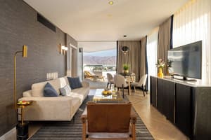 thumbnail: Living area
