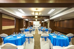 thumbnail: Banquet hall