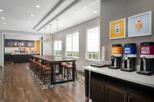 thumbnail: Breakfast area