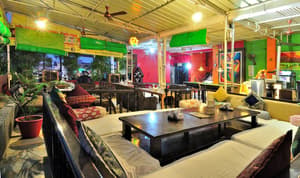 thumbnail: Restaurant