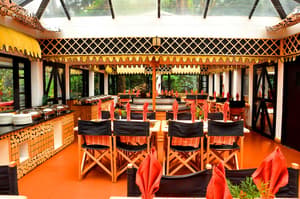 thumbnail: Restaurant