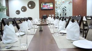 thumbnail: Restaurant