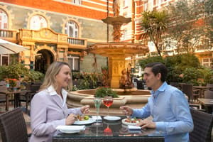 thumbnail: Outdoor dining
