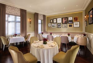 thumbnail: Restaurant