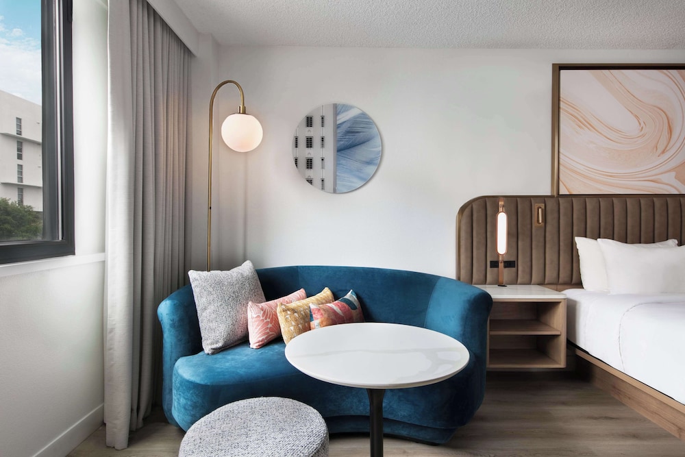 Room amenity