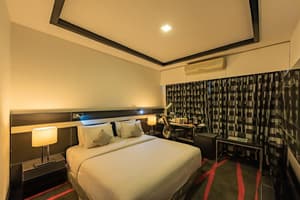 thumbnail: Room