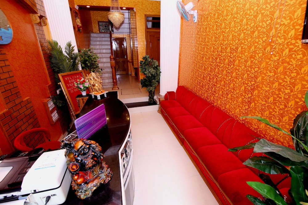 Reception hall