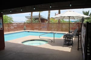 thumbnail: Pool