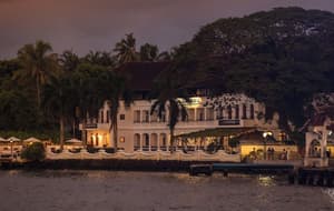 thumbnail: Exterior detail