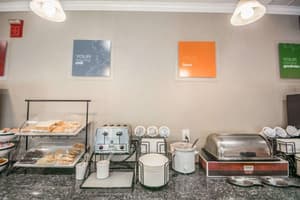 thumbnail: Breakfast area