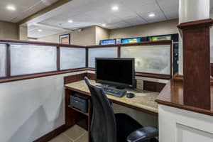 thumbnail: Business center