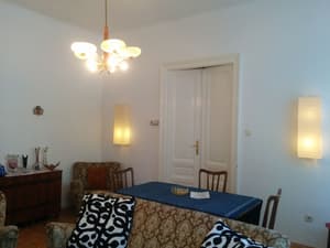 thumbnail: In-room dining