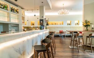 thumbnail: Bar (on property)